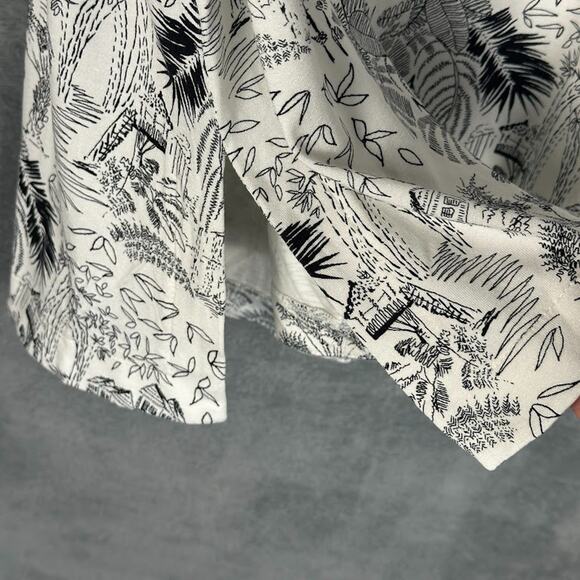 J Jill Wearever Collection Top Womens 2X White Tropical Print Sleeveless Stretch - Picture 4 of 12